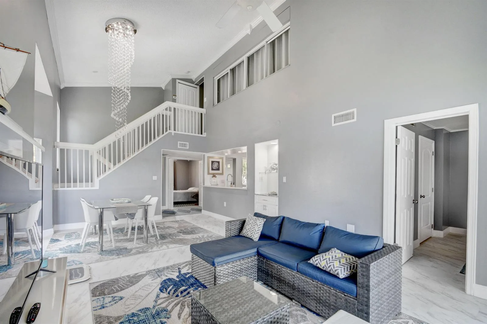 9204 Glenmoor Drive, West Palm Beach, FL 33409 photo 13