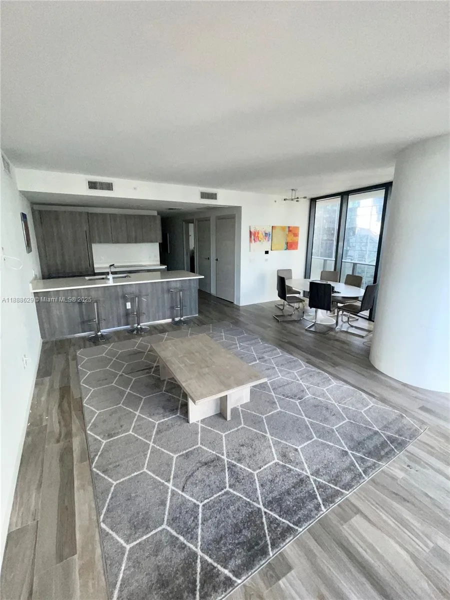 801 S Miami Ave # 3304, Miami, FL 33130 photo 5