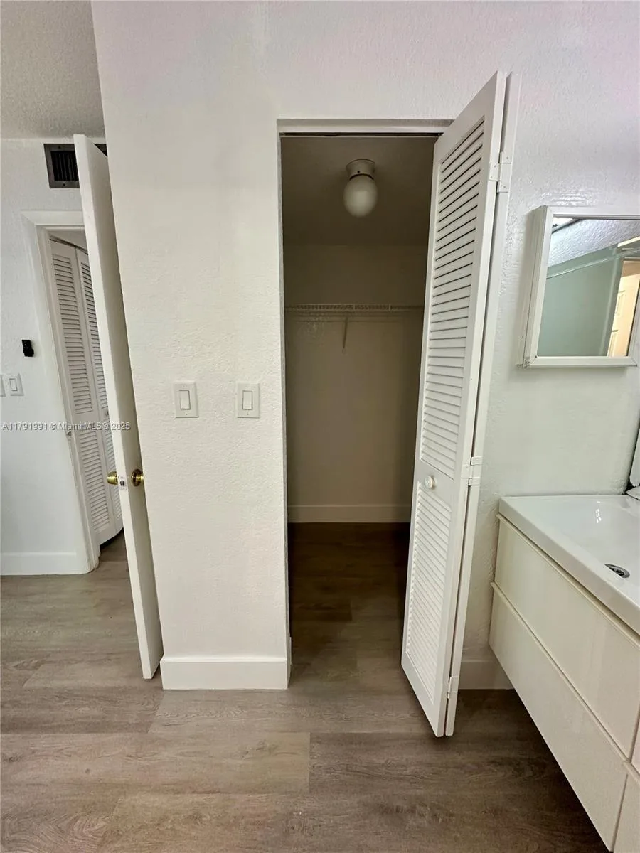 6201 N Falls Cir Dr # 212, Lauderhill, FL 33319 photo 13