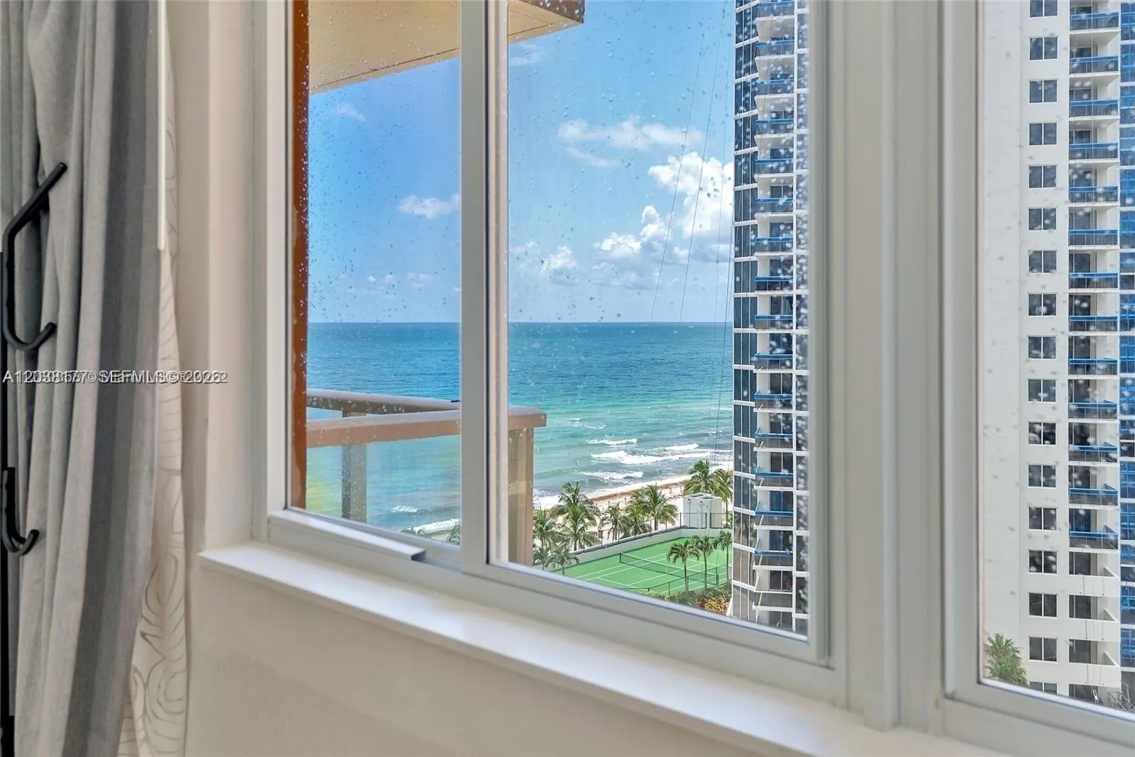 19201 Collins Ave # 1001, Sunny Isles Beach, FL 33160