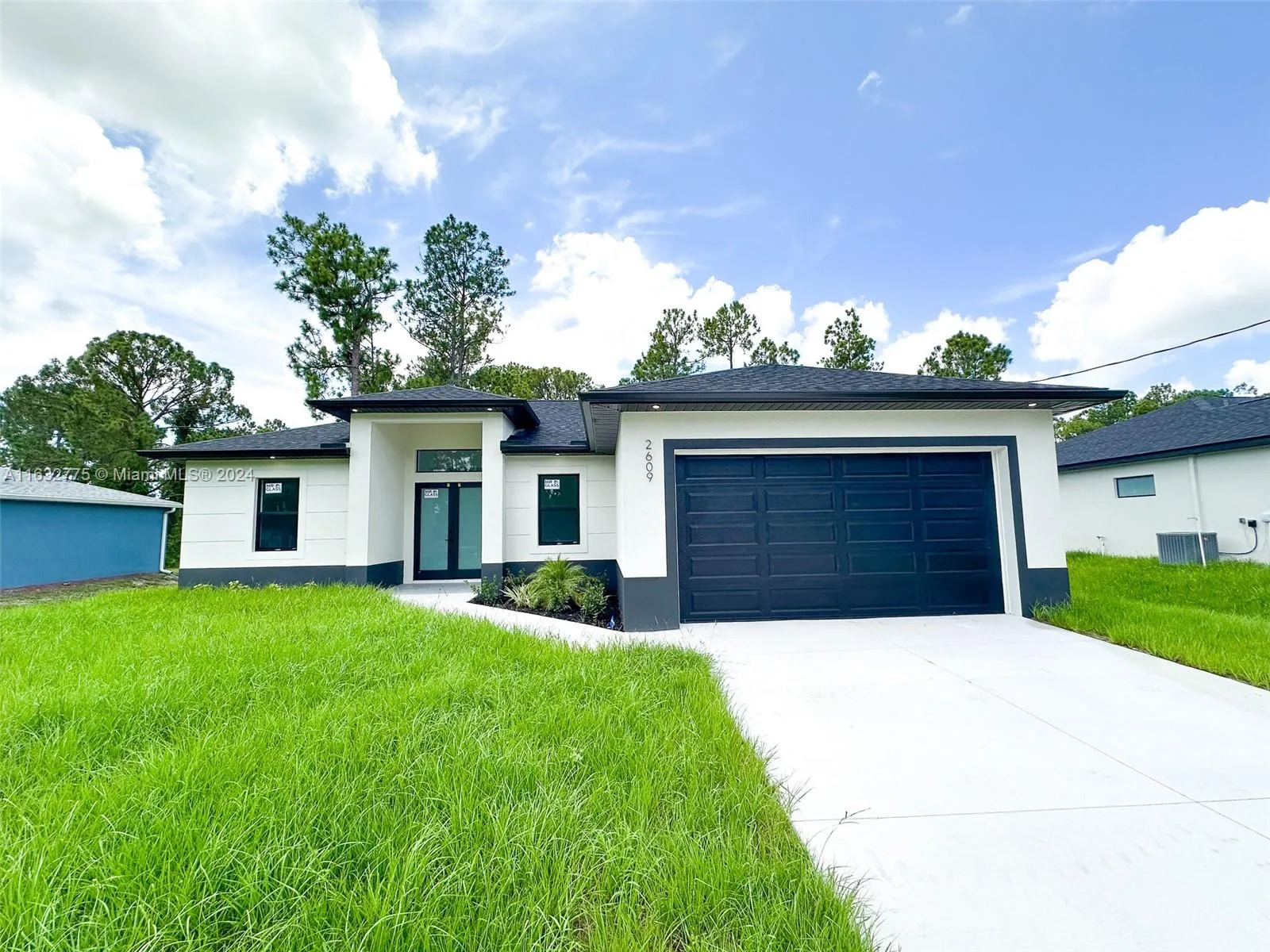 2609 34th St W, Lehigh Acres, FL 33971