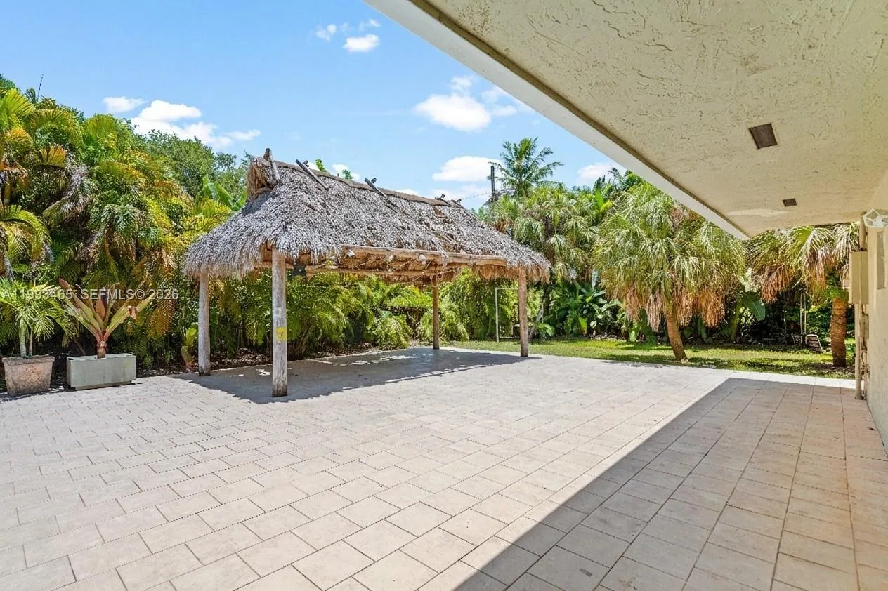7997 SW 76th Avenue, Miami, FL 33143 photo 9