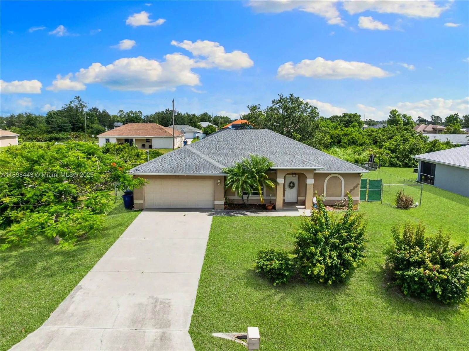 3206 8th ST SW, Lehigh Acres, FL 33976