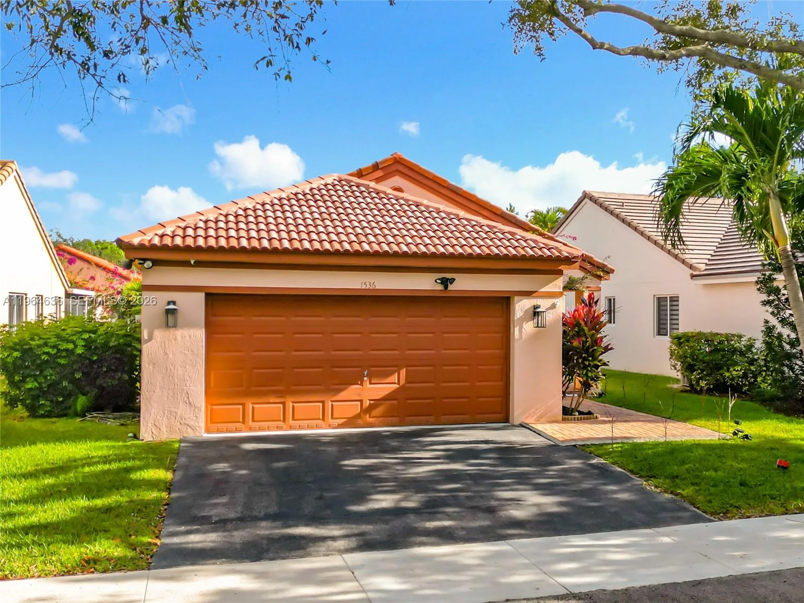 1536 Presidio Dr, Weston, FL 33327 photo 2