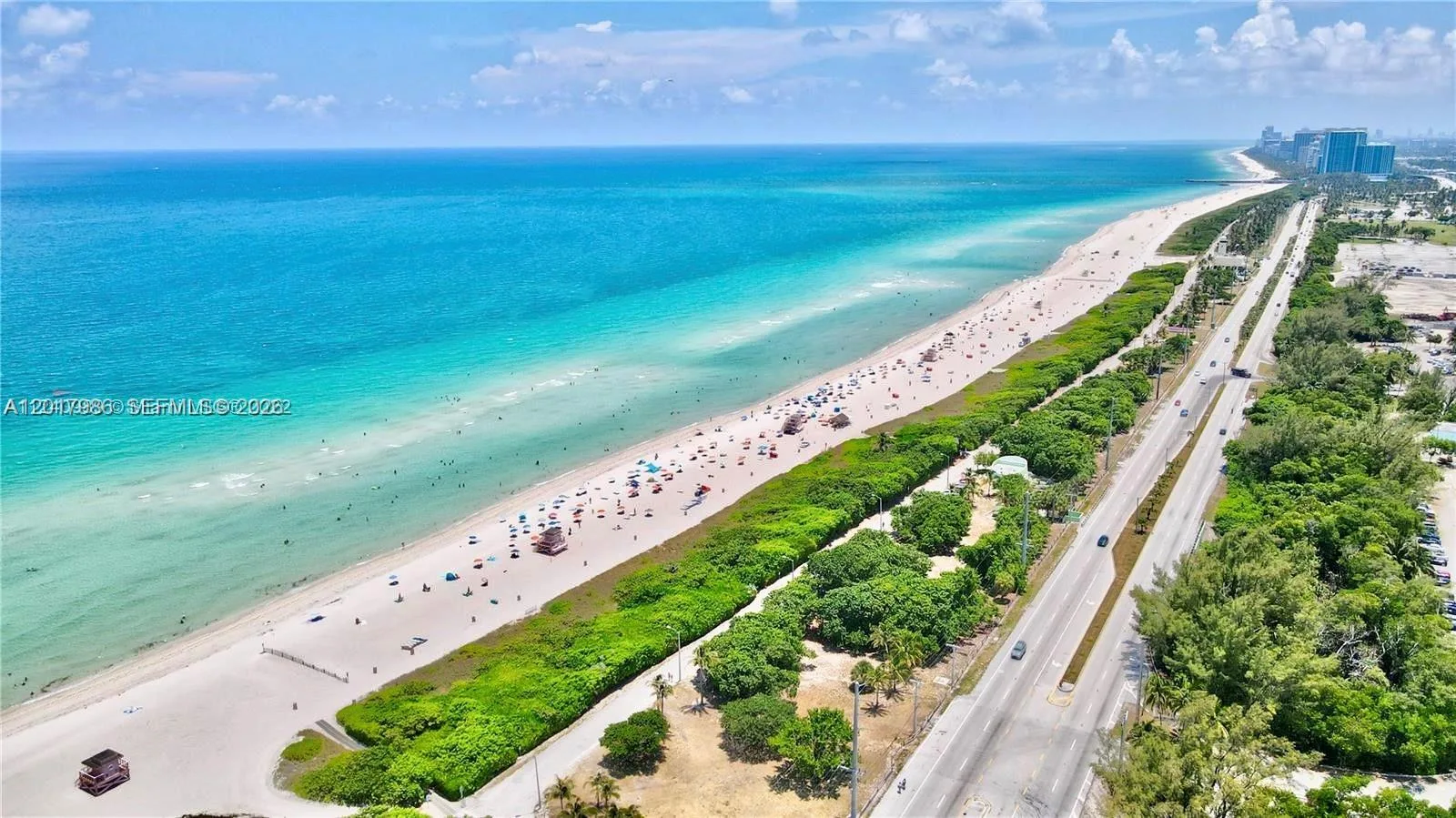 100 Bayview Dr # 428, Sunny Isles Beach, FL 33160 photo 2