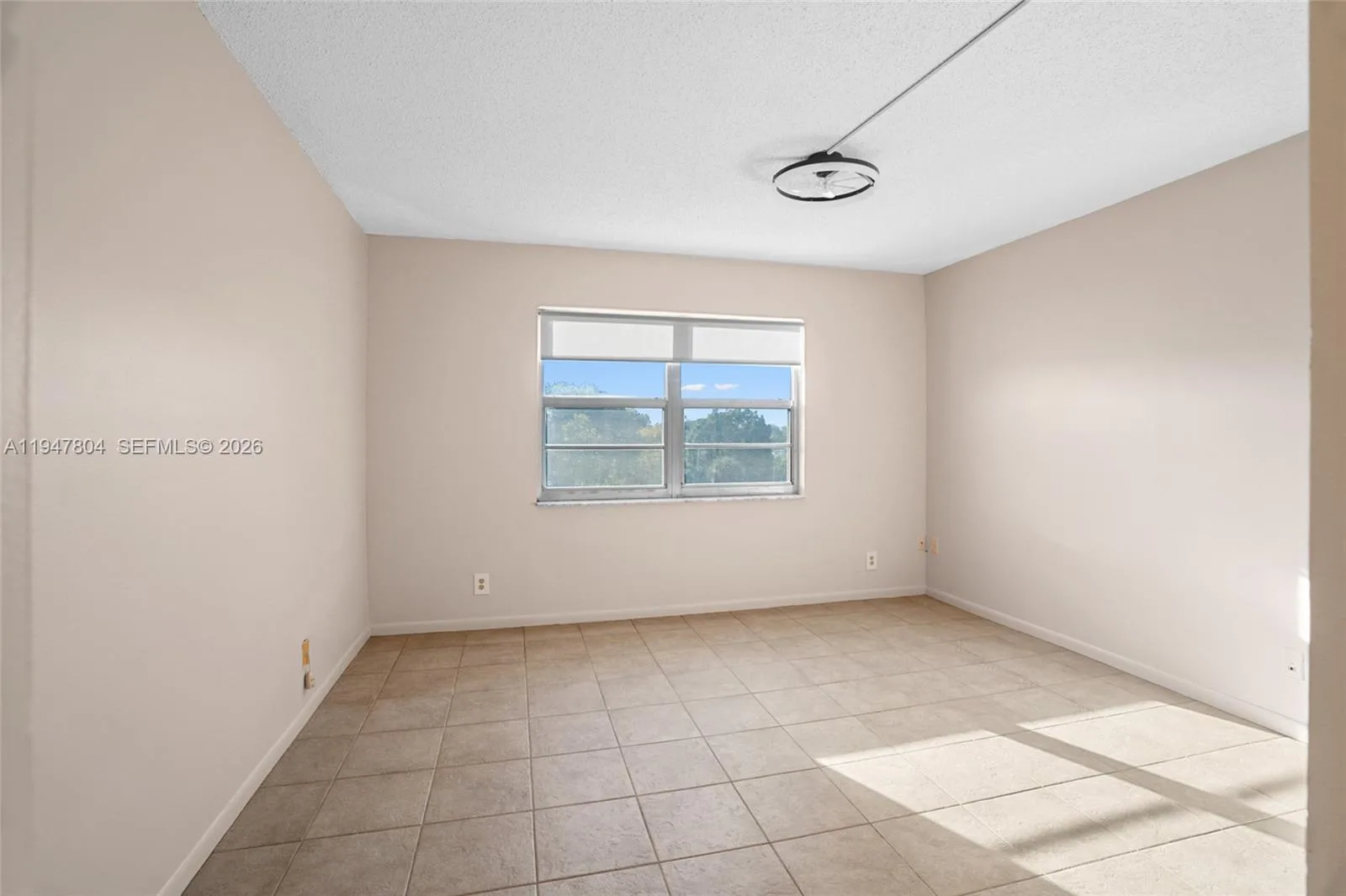 1100 NW 87th Ave # 506, Coral Springs, FL 33071 photo 5