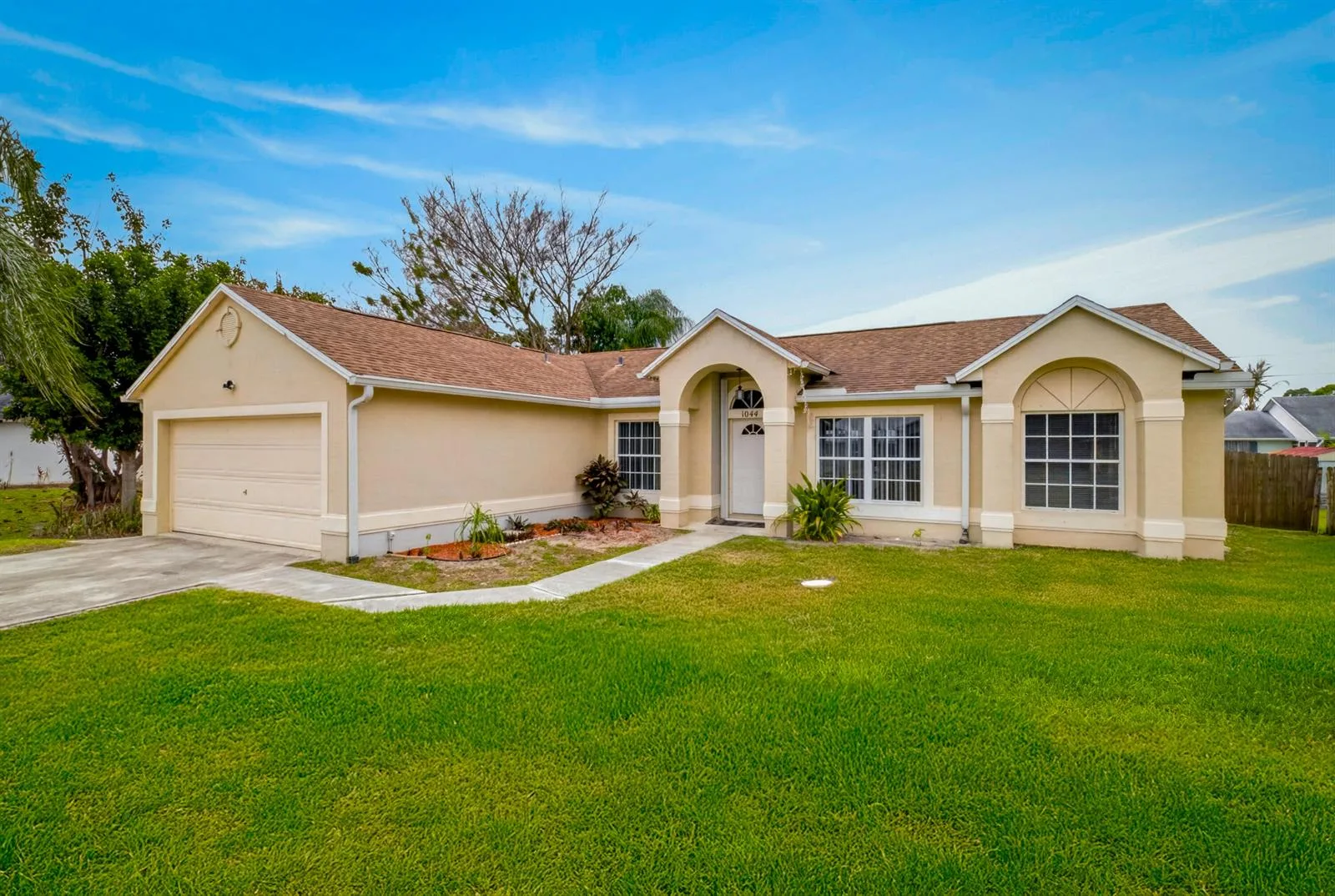1044 SW Payne Avenue, Port St. Lucie, FL 34953 photo 2