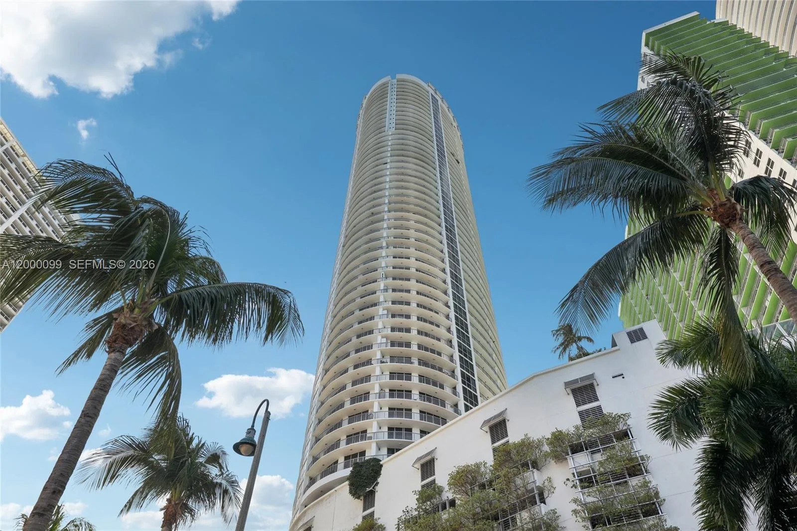 1750 N Bayshore Dr # 2805, Miami, FL 33132 photo 3