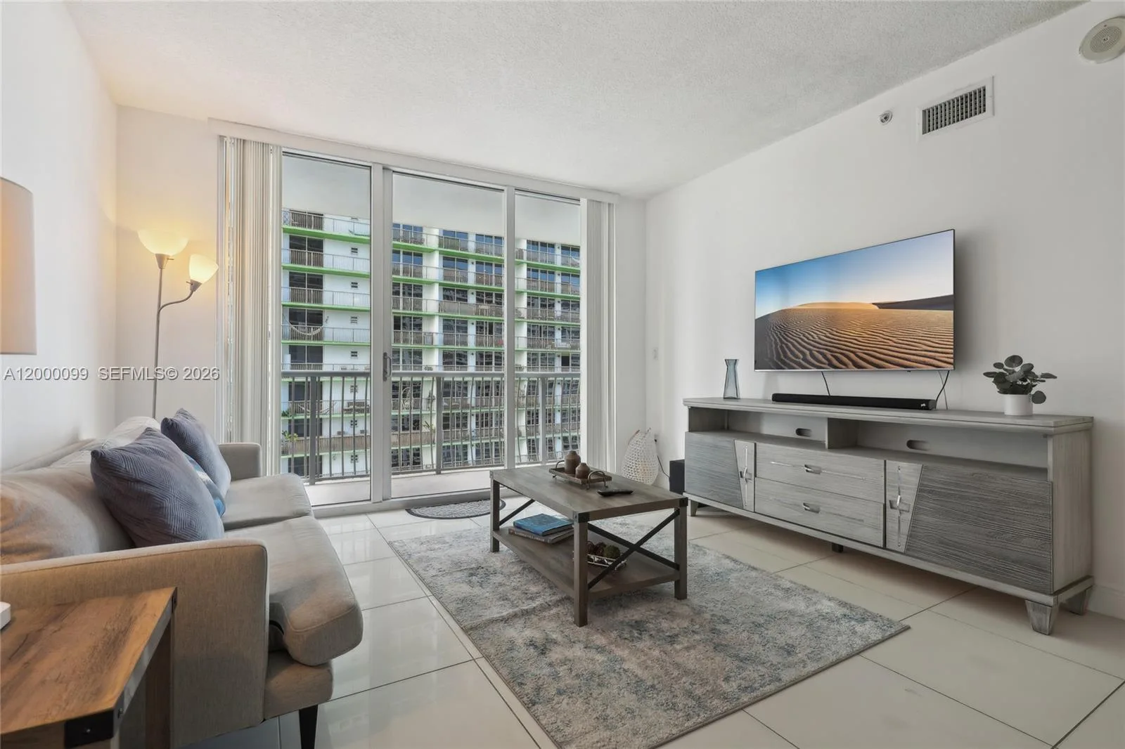 1750 N Bayshore Dr # 2805, Miami, FL 33132 photo 5