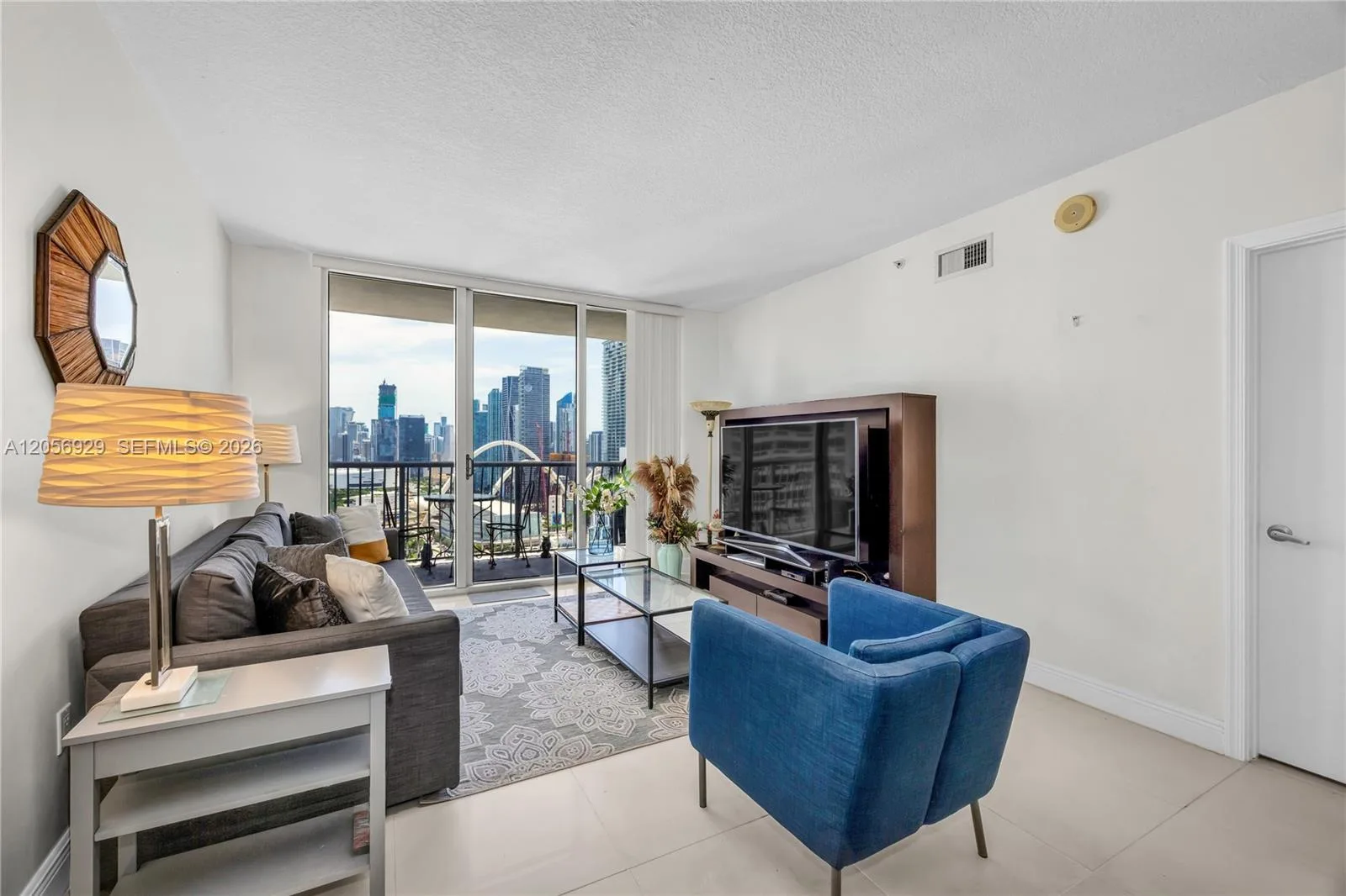 1750 N Bayshore Dr # 3310, Miami, FL 33132 photo 4
