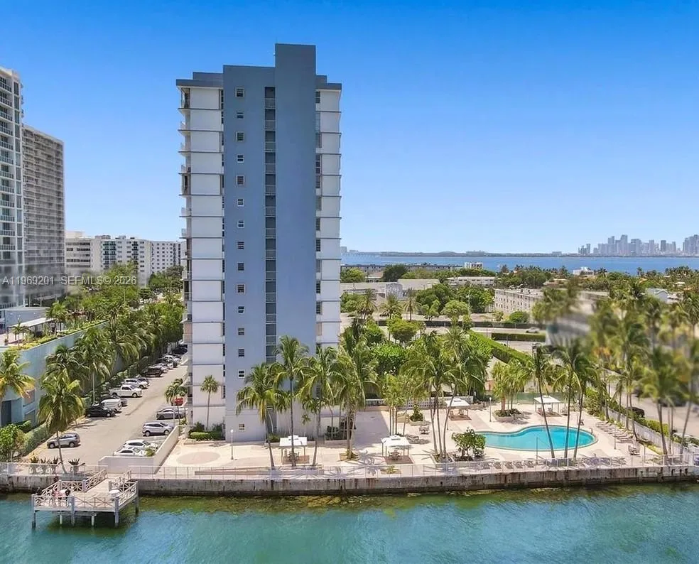 1865 79th St Cswy # 6O, North Bay Village, FL 33141