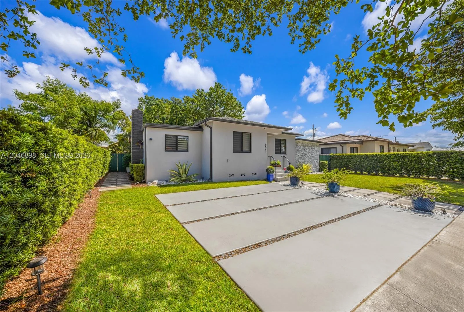 6541 SW 18th St, West Miami, FL 33155