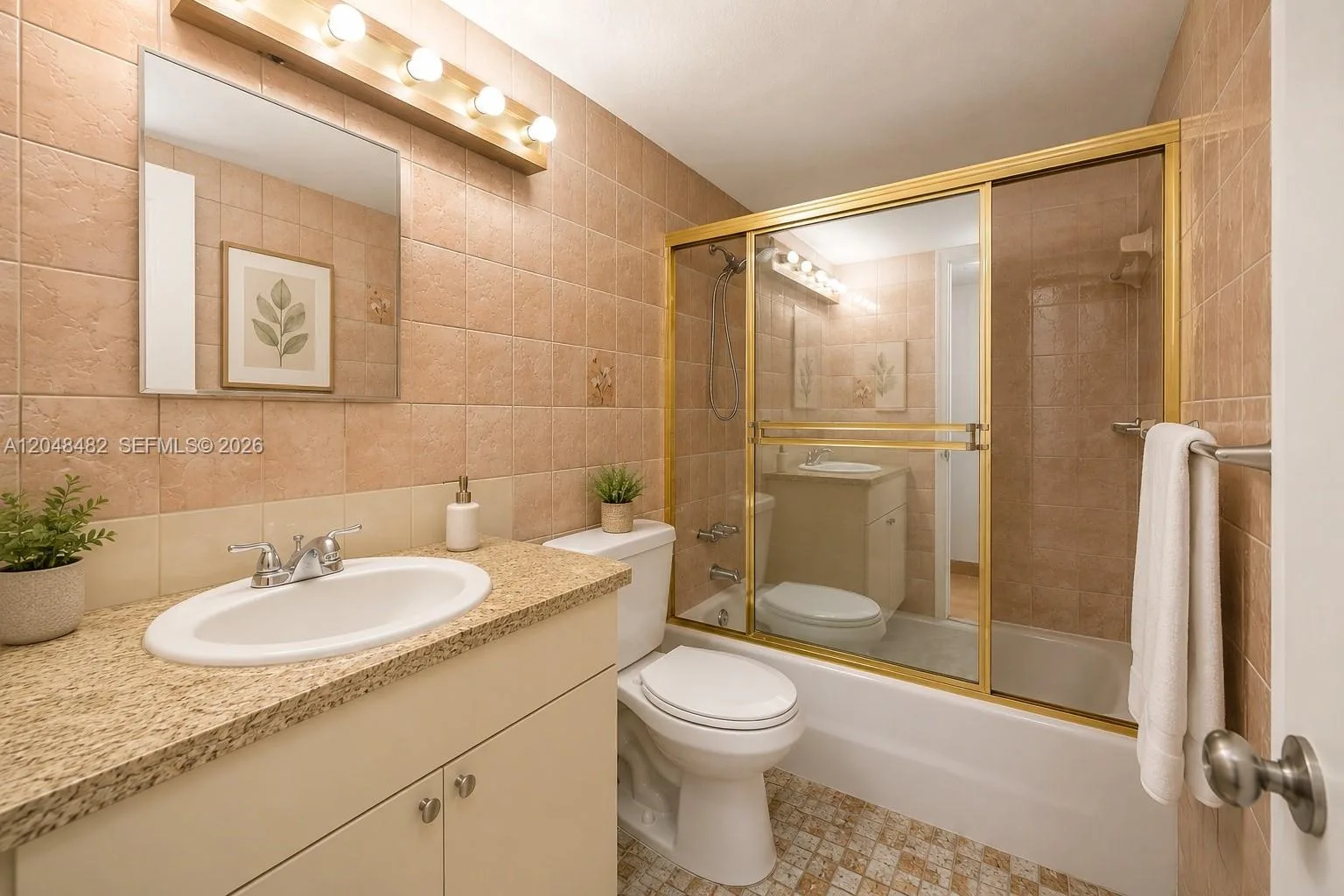 1337 NW 1st St # 12, Miami, FL 33125 photo 6
