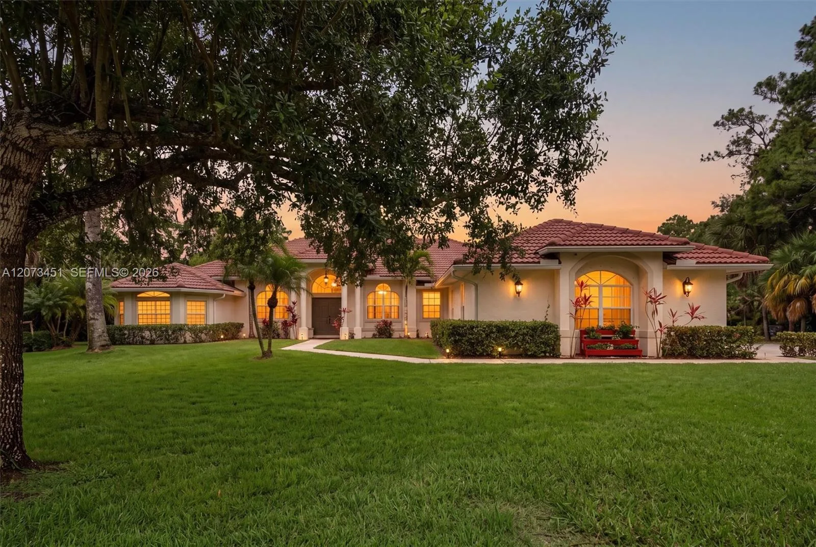 1215 Stallion Dr, Loxahatchee, FL 33470