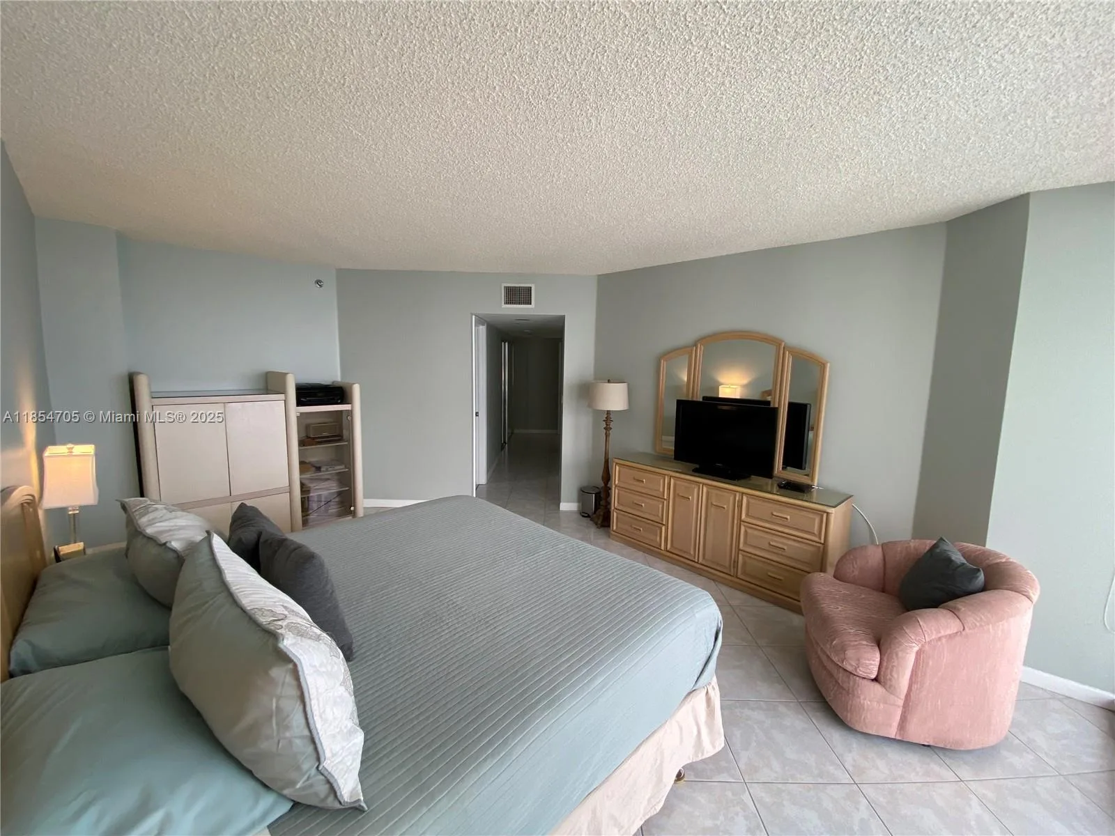 16485 Collins Ave # 2538, Sunny Isles Beach, FL 33160 photo 12