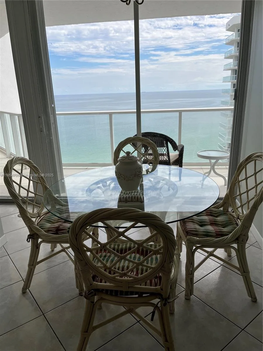 16485 Collins Ave # 2538, Sunny Isles Beach, FL 33160 photo 9