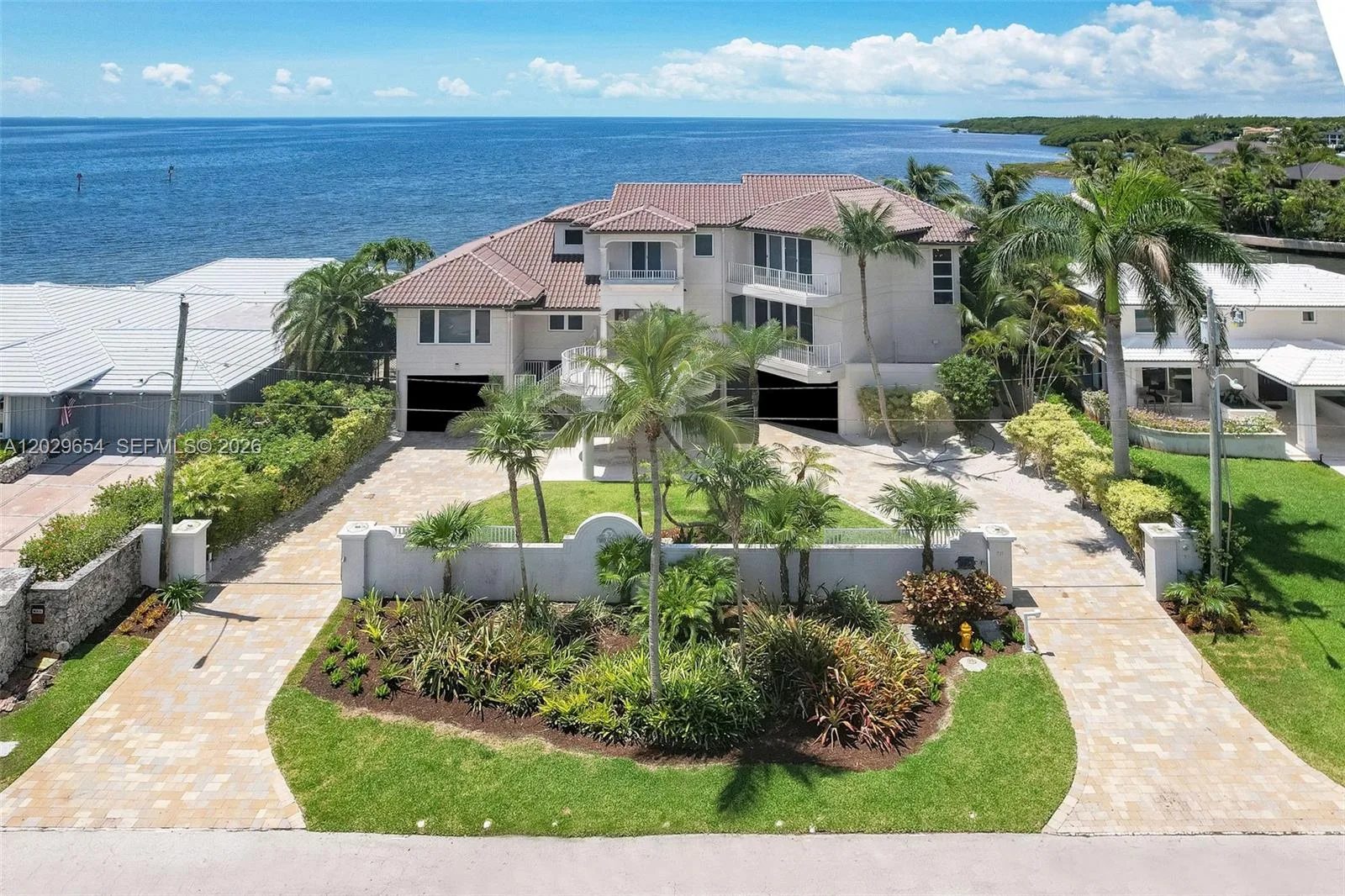 750 Lugo Ave, Coral Gables, FL 33156