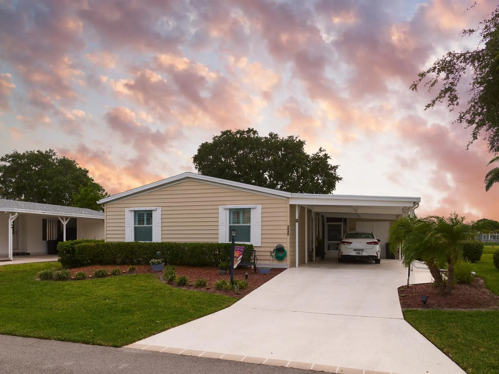 7849 Meadowlark Lane, Port St. Lucie, FL 34952