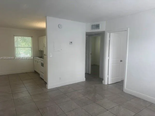 608 5th St # 7, West Palm Beach, FL 33401 photo 3