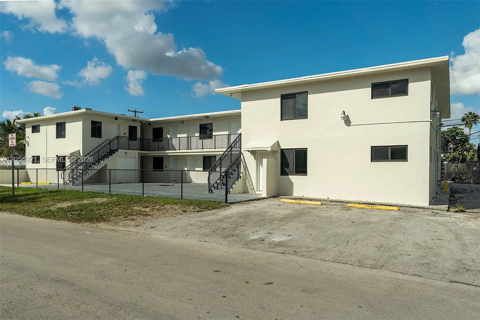 4037 SW 65th Ave # 2, South Miami, FL 33155