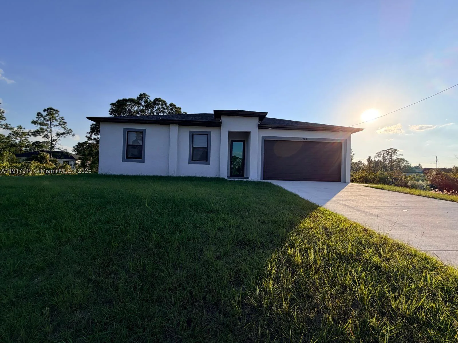 1144 Mobley ST E, Lehigh Acres, FL 33974