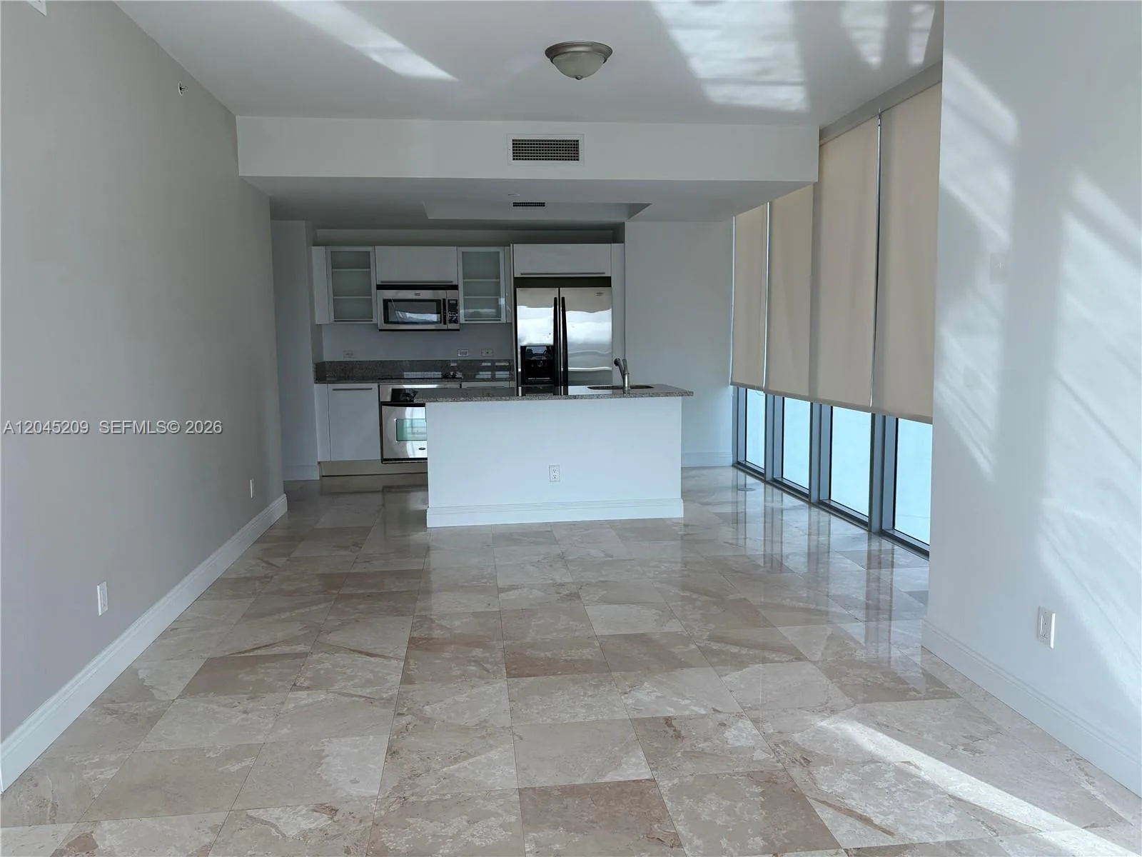 888 Biscayne Blvd # 712, Miami, FL 33132 photo 5