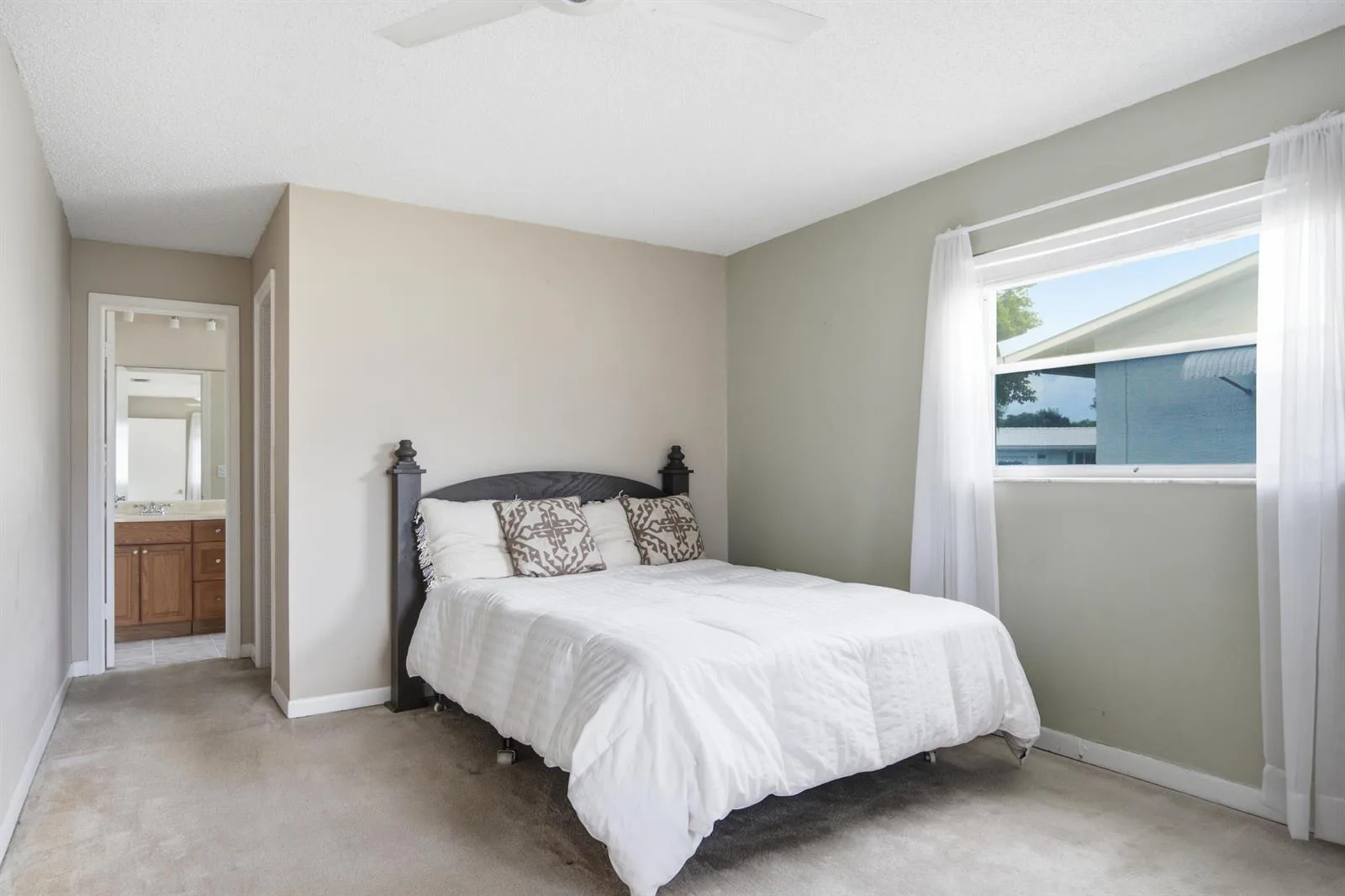 8212 NW 12th Court, Plantation, FL 33322 photo 12