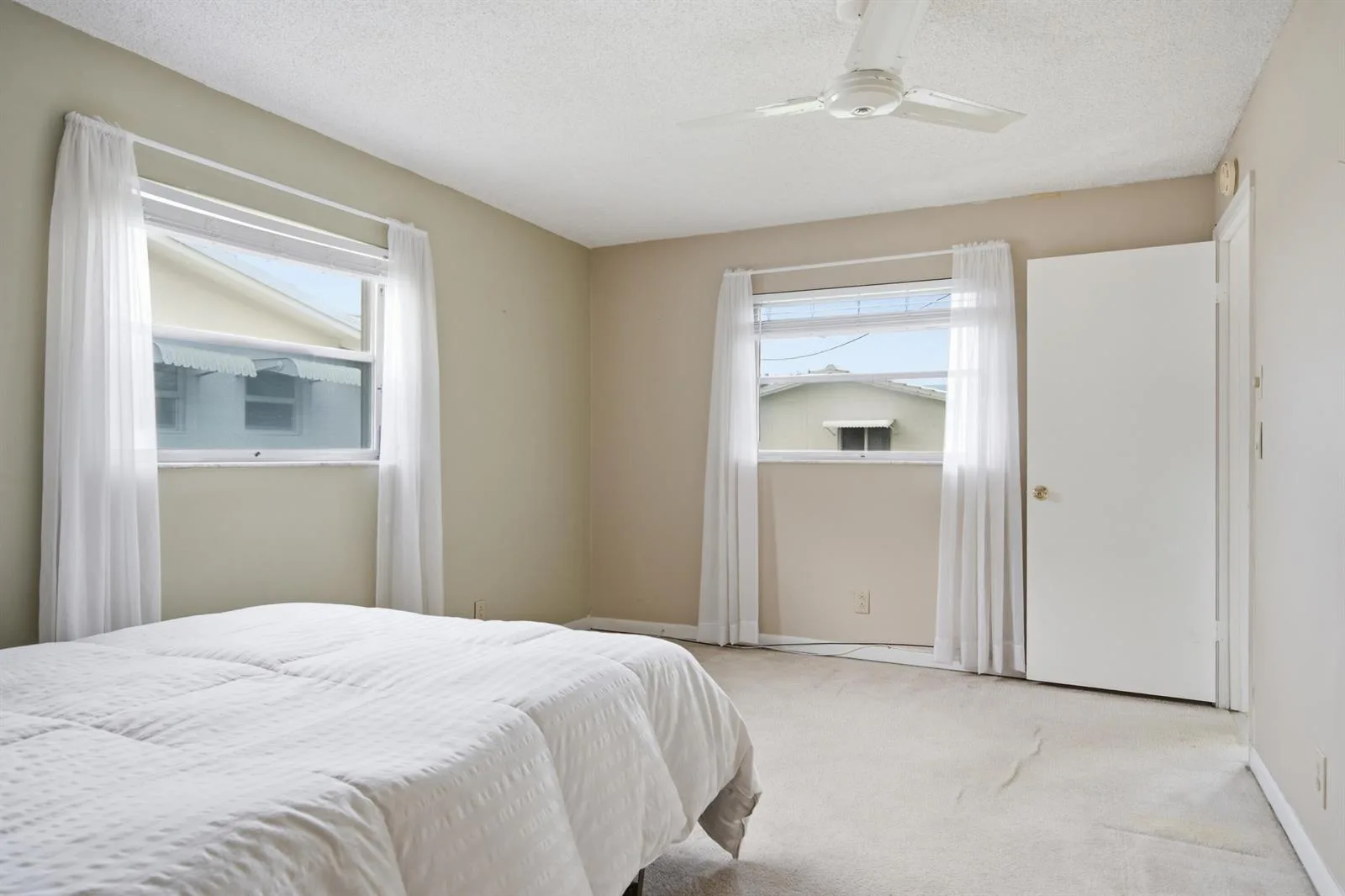 8212 NW 12th Court, Plantation, FL 33322 photo 13