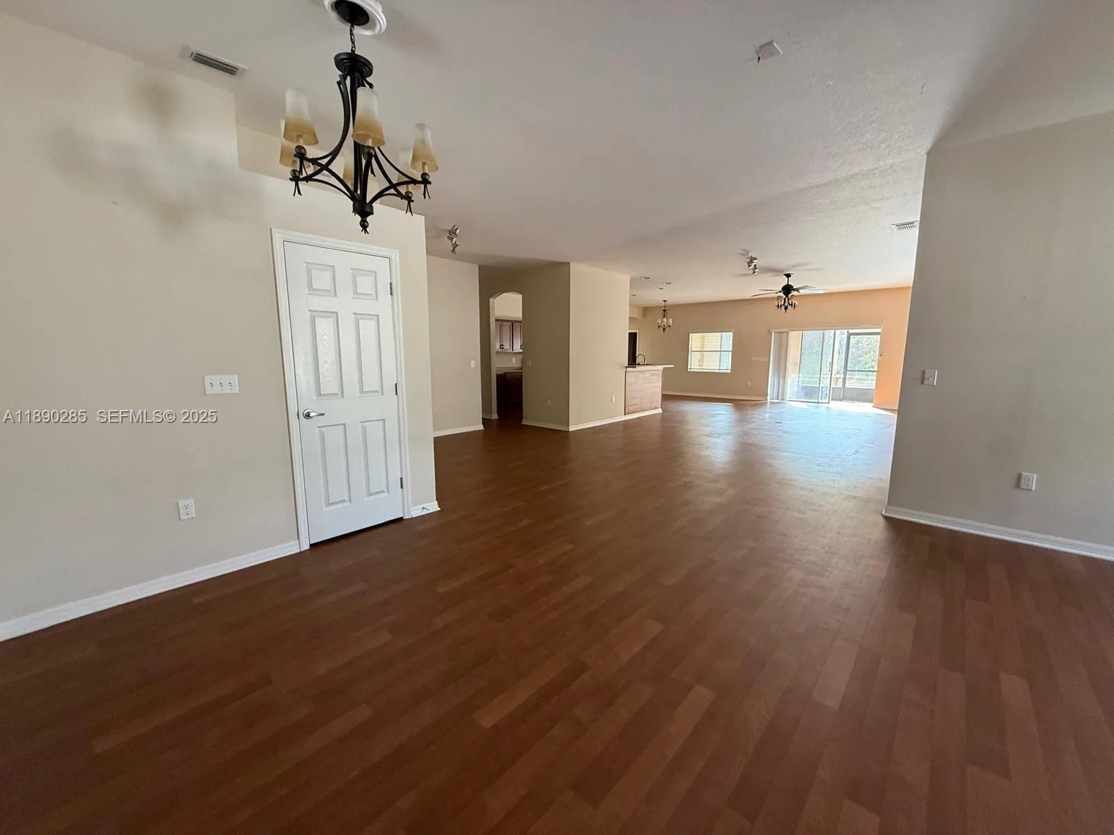 2974 Blackwater Oaks Dr, Lakeland, FL 33860 photo 2
