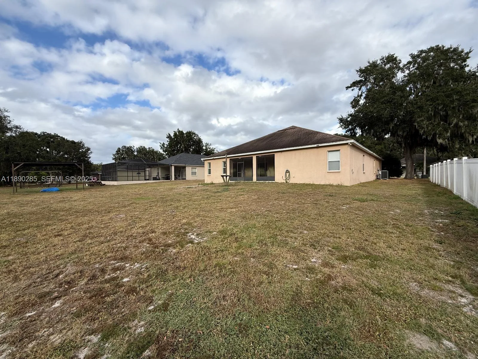 2974 Blackwater Oaks Dr, Lakeland, FL 33860 photo 5