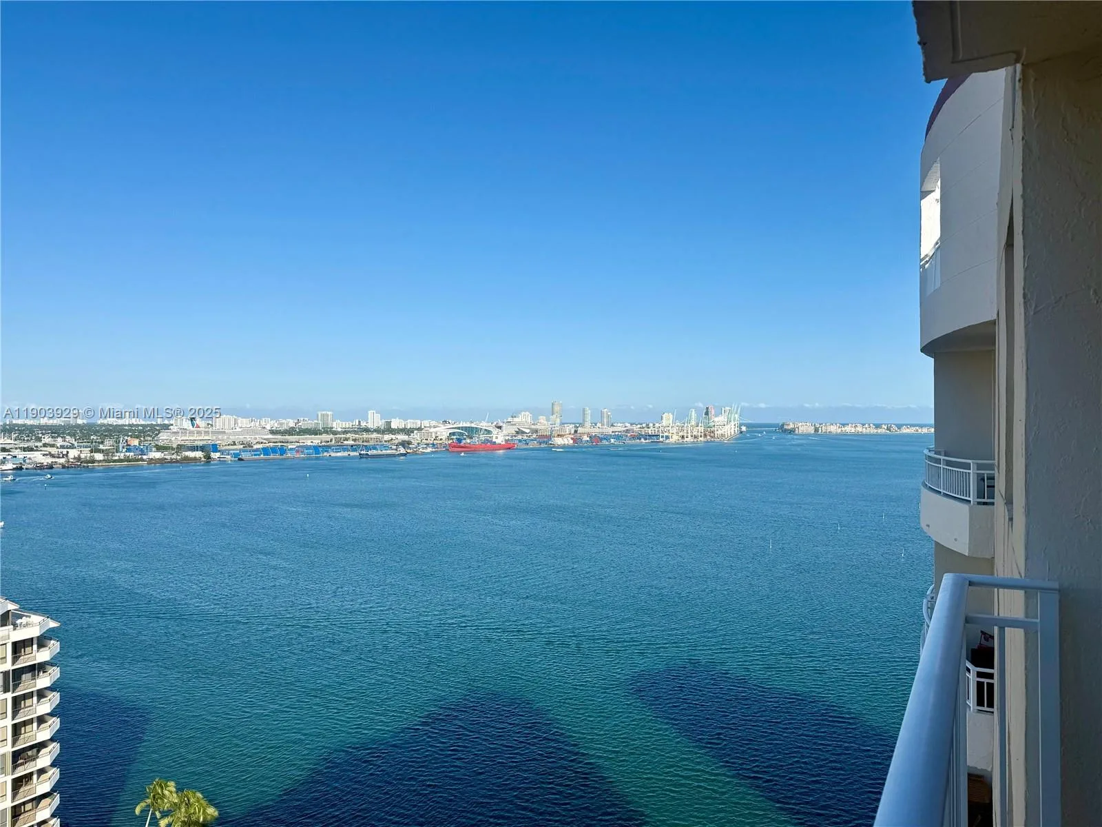 770 Claughton Island Dr # PH-21, Miami, FL 33131 photo 3