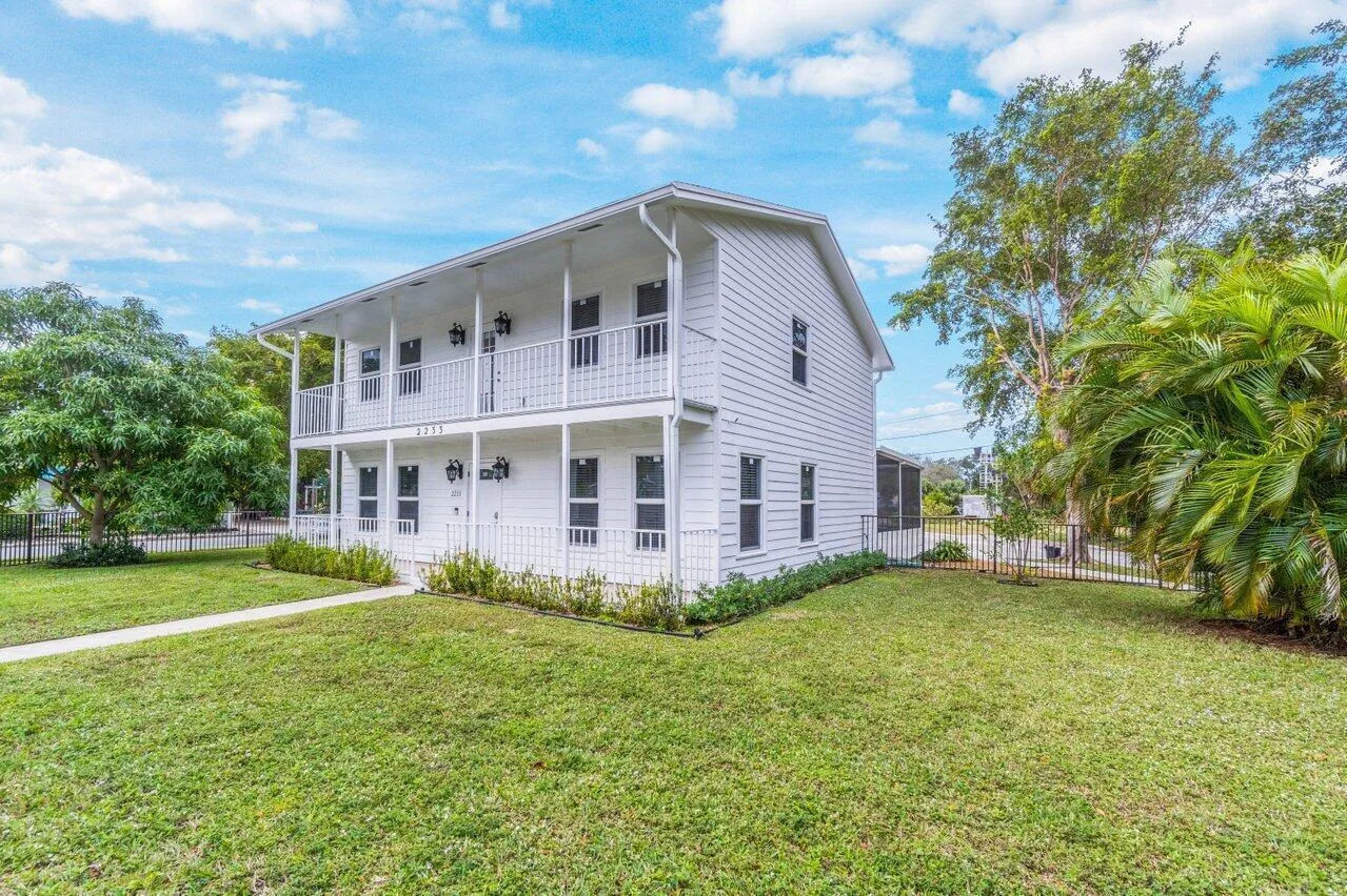 2233 Dock Street, West Palm Beach, FL 33401 photo 3