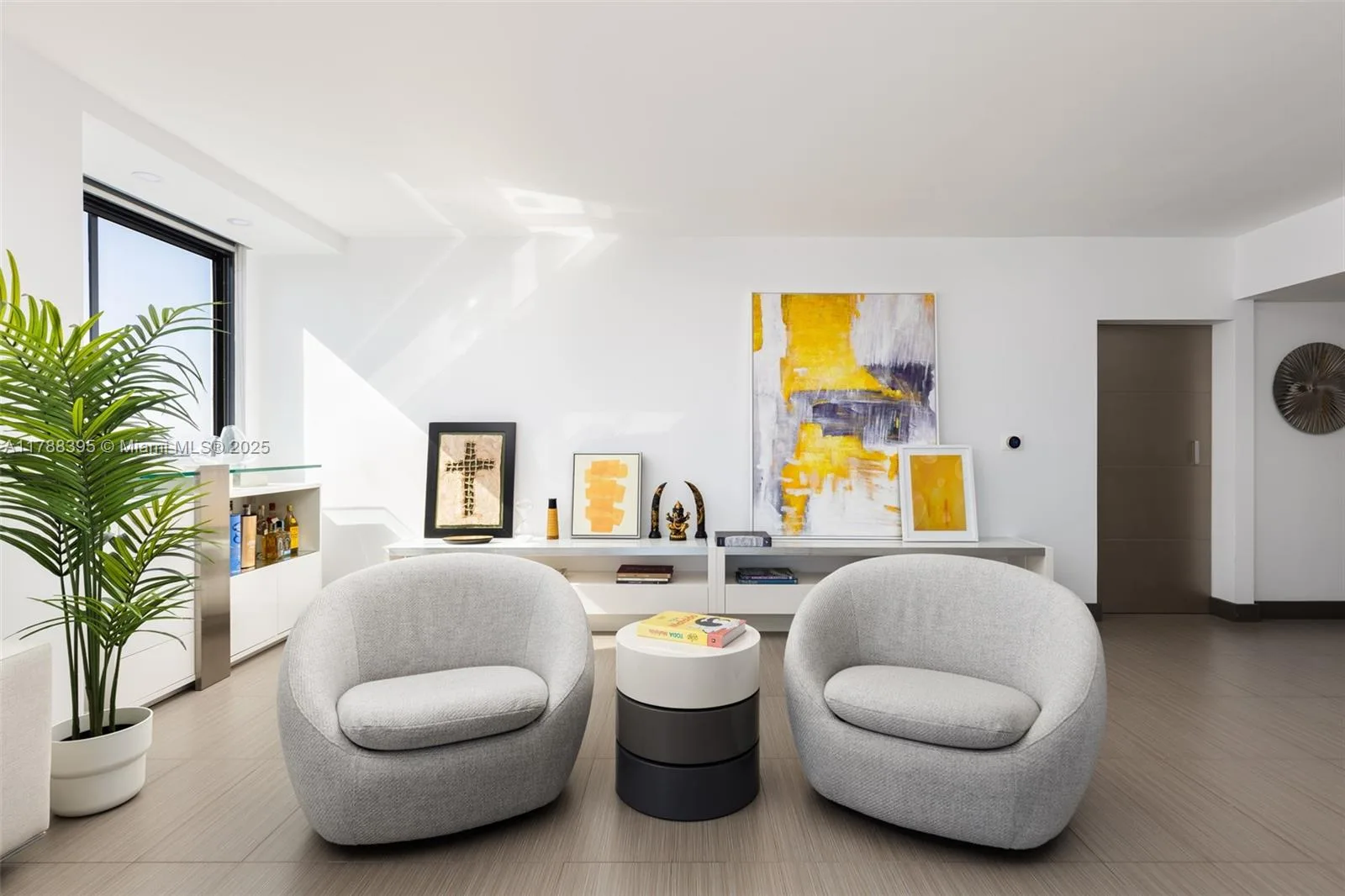 1330 West Ave # 1813, Miami Beach, FL 33139 photo 9