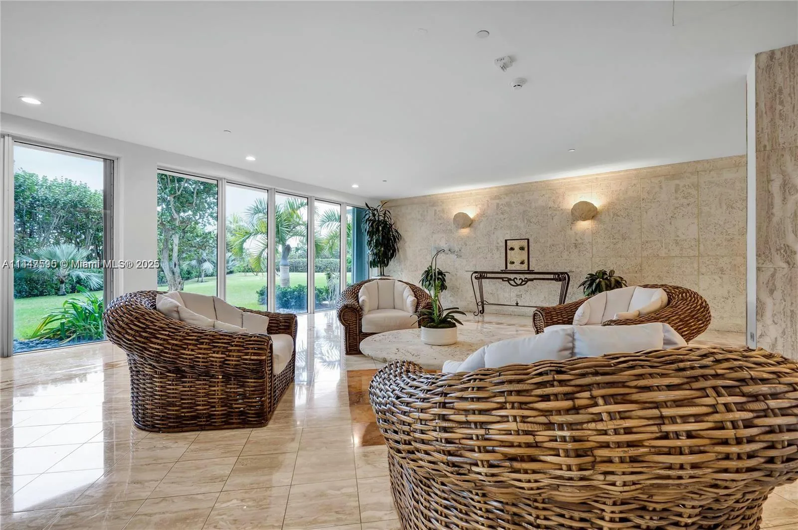 200 Ocean Lane Dr # 706, Key Biscayne, FL 33149 photo 5
