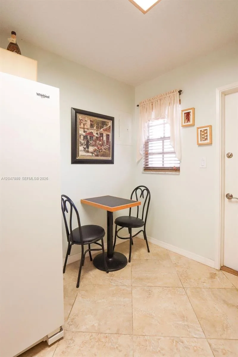3575 Broken Woods Dr # 303, Coral Springs, FL 33065 photo 9