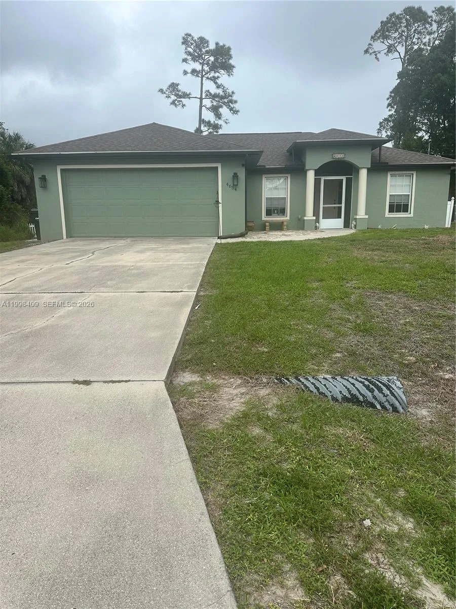 4654 Kendsha St, North Port, FL 34288 photo 2