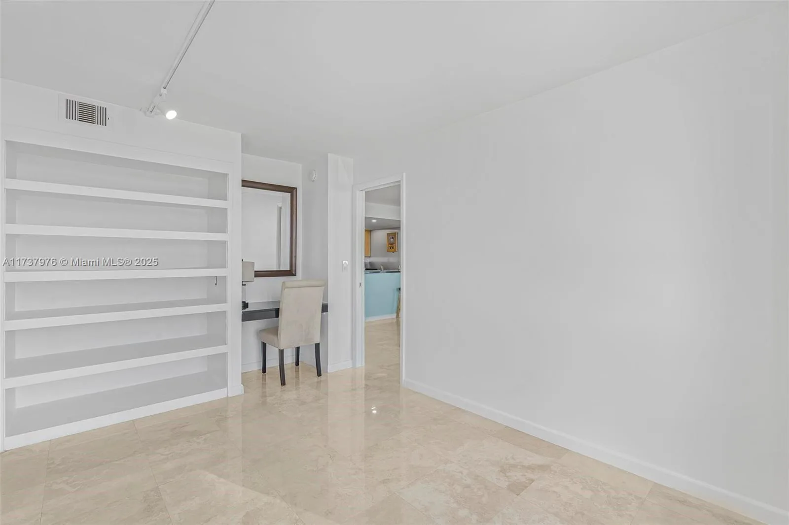 600 NE 36th St # 414, Miami, FL 33137 photo 12