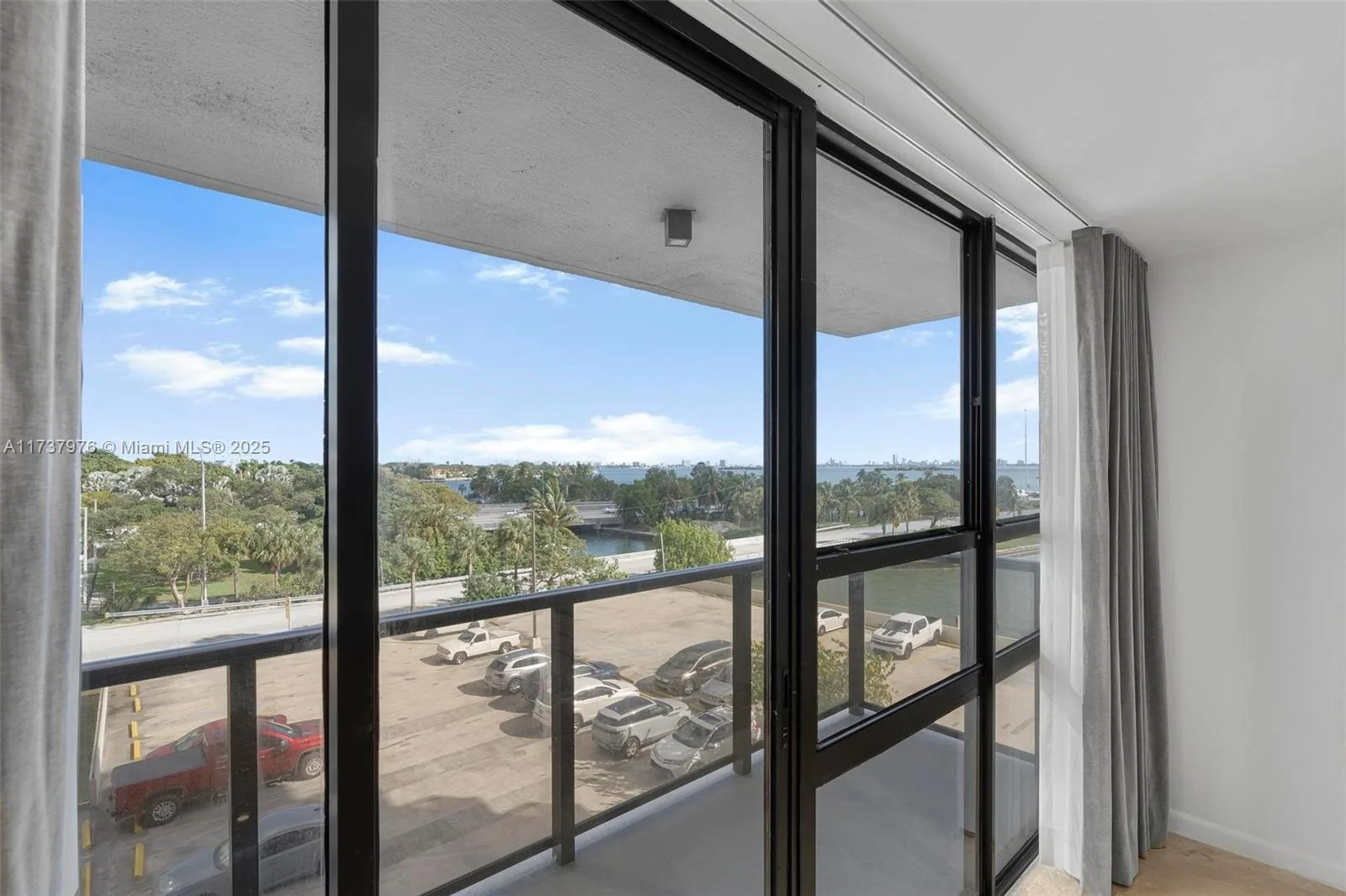600 NE 36th St # 414, Miami, FL 33137 photo 7