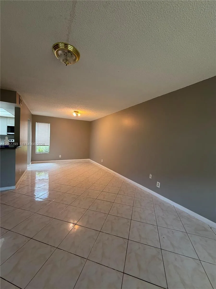 3100 Riverside Dr # 104, Coral Springs, FL 33065 photo 3