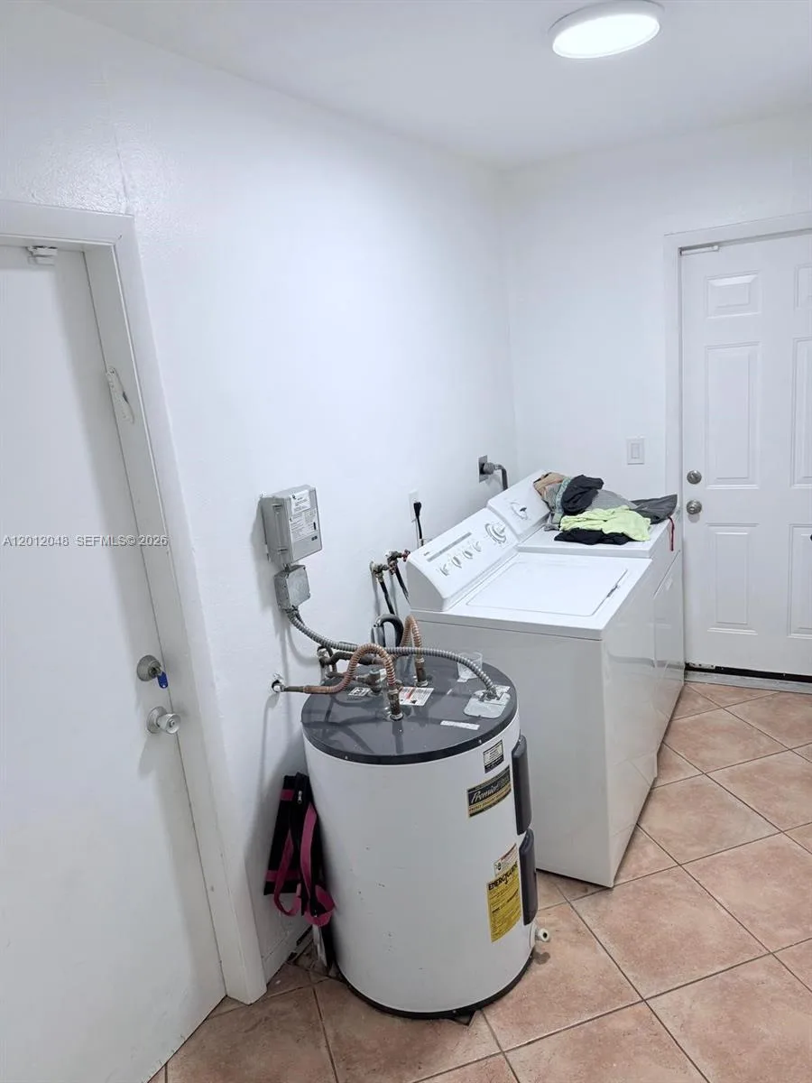 9356 Byron Ave, Surfside, FL 33154 photo 11