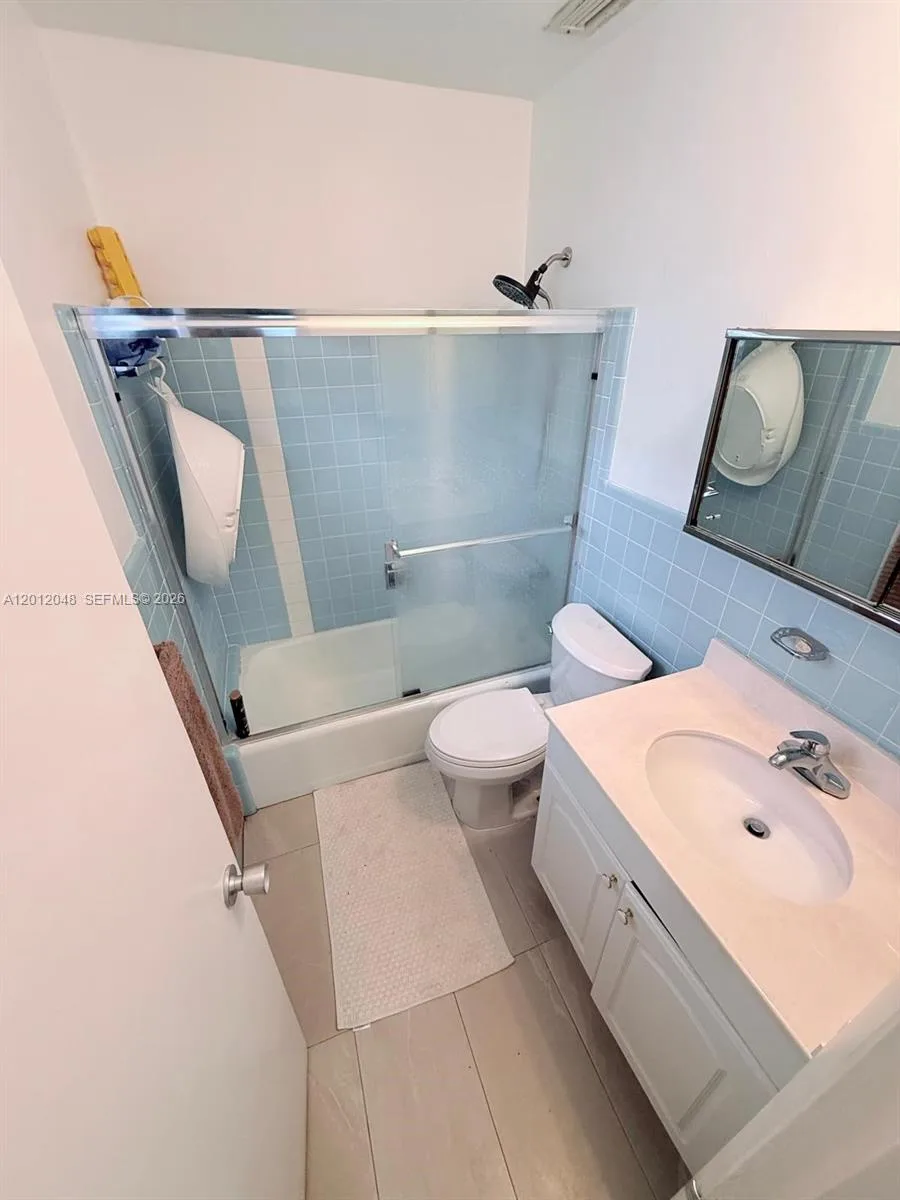 9356 Byron Ave, Surfside, FL 33154 photo 9