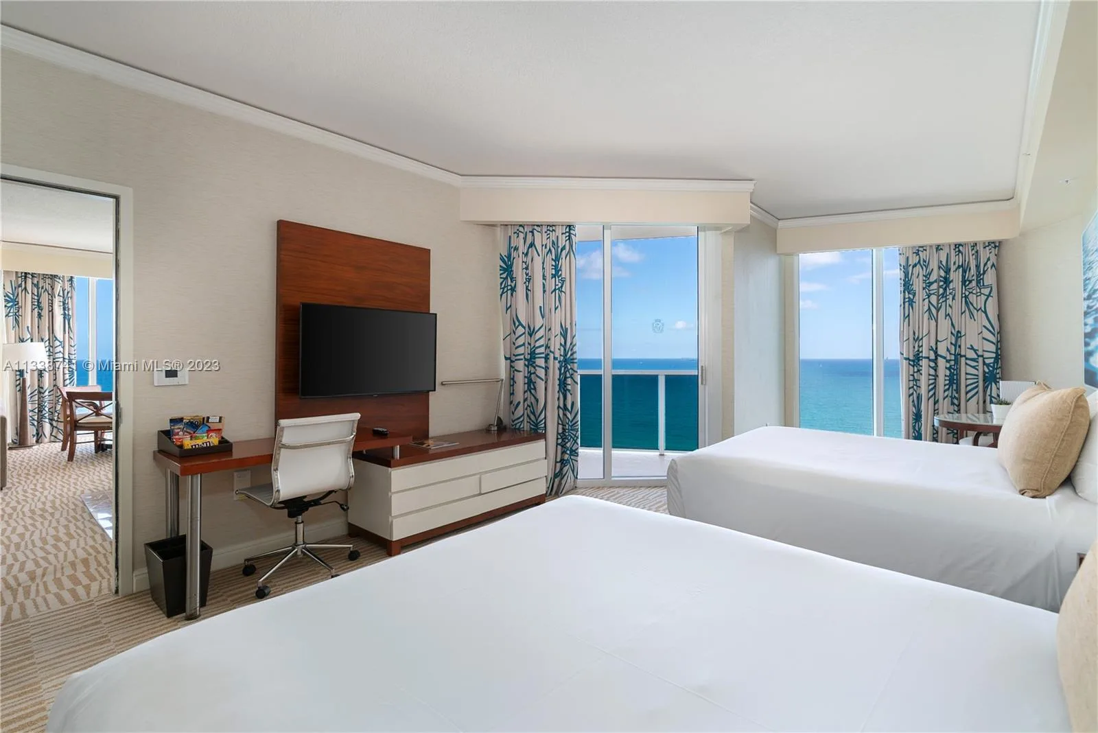 18001 Collins Ave # 2009, Sunny Isles Beach, FL 33160 photo 4