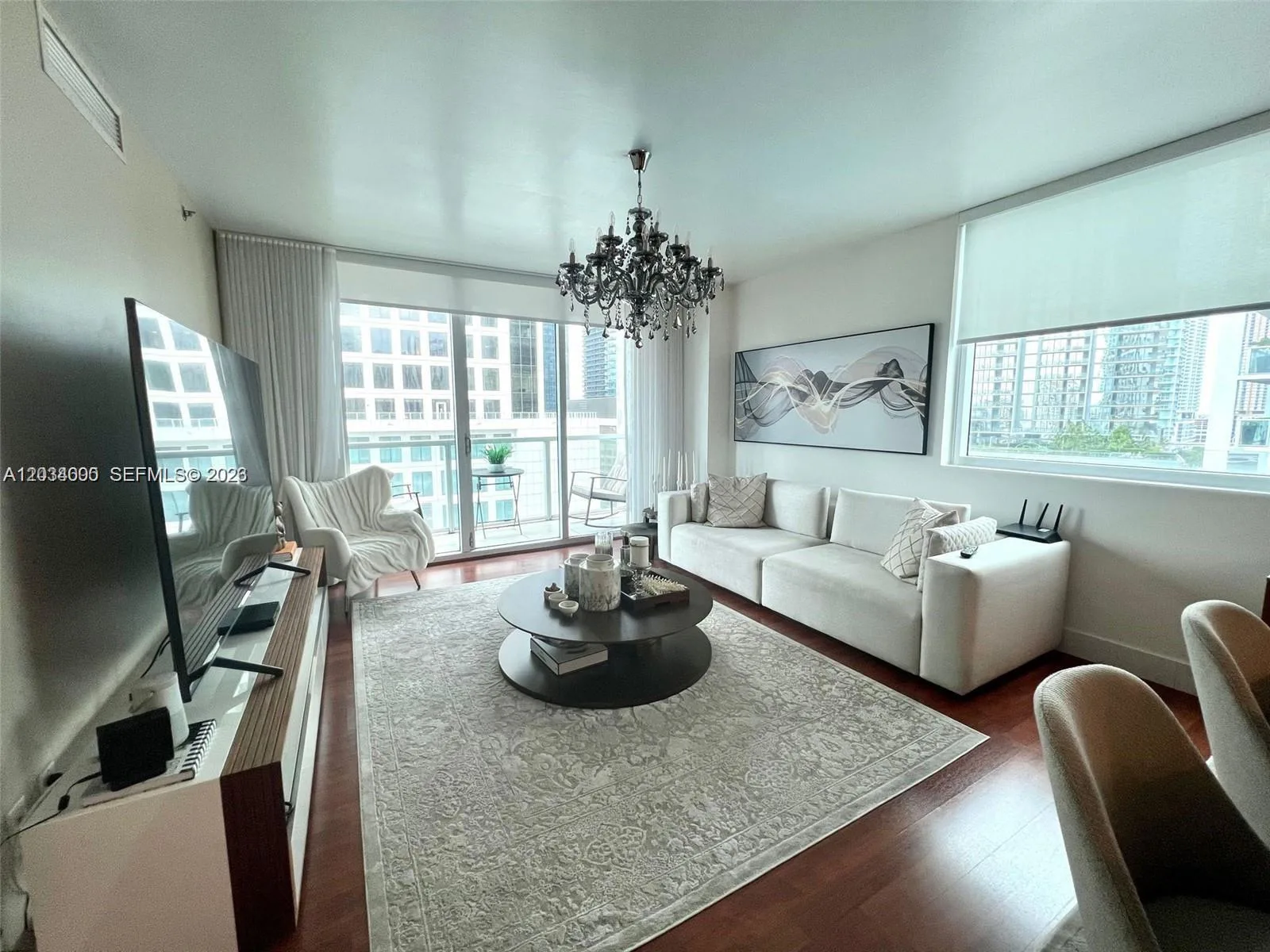 500 Brickell Ave # 1410, Miami, FL 33131