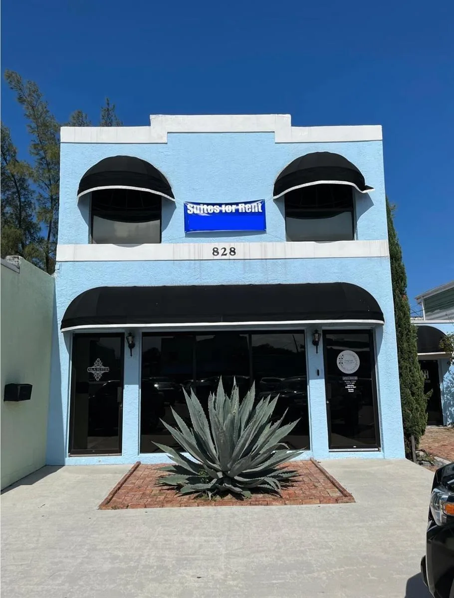 828 SE 8th Avenue, Deerfield Beach, FL 33441