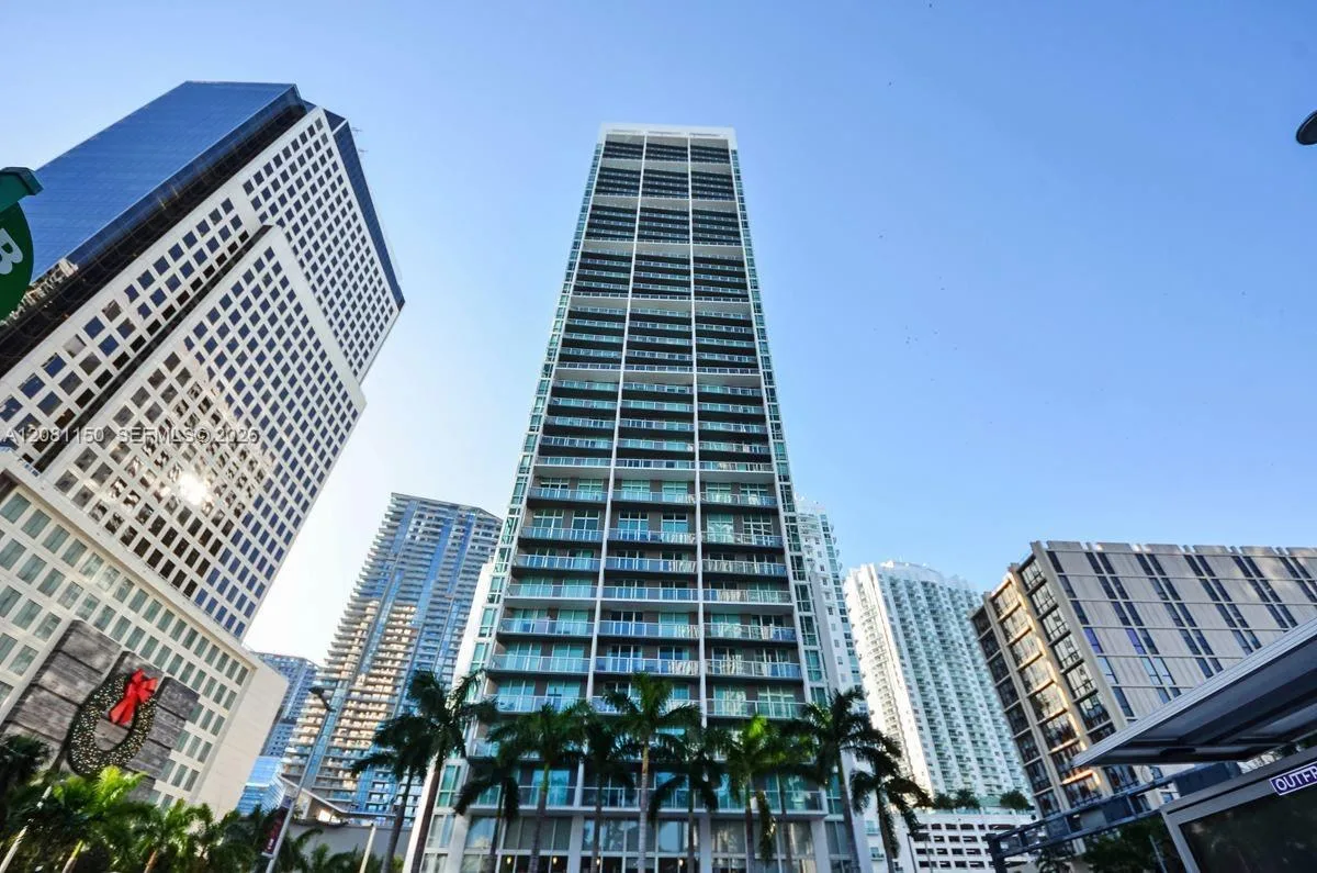 500 Brickell Ave # 3000, Miami, FL 33131