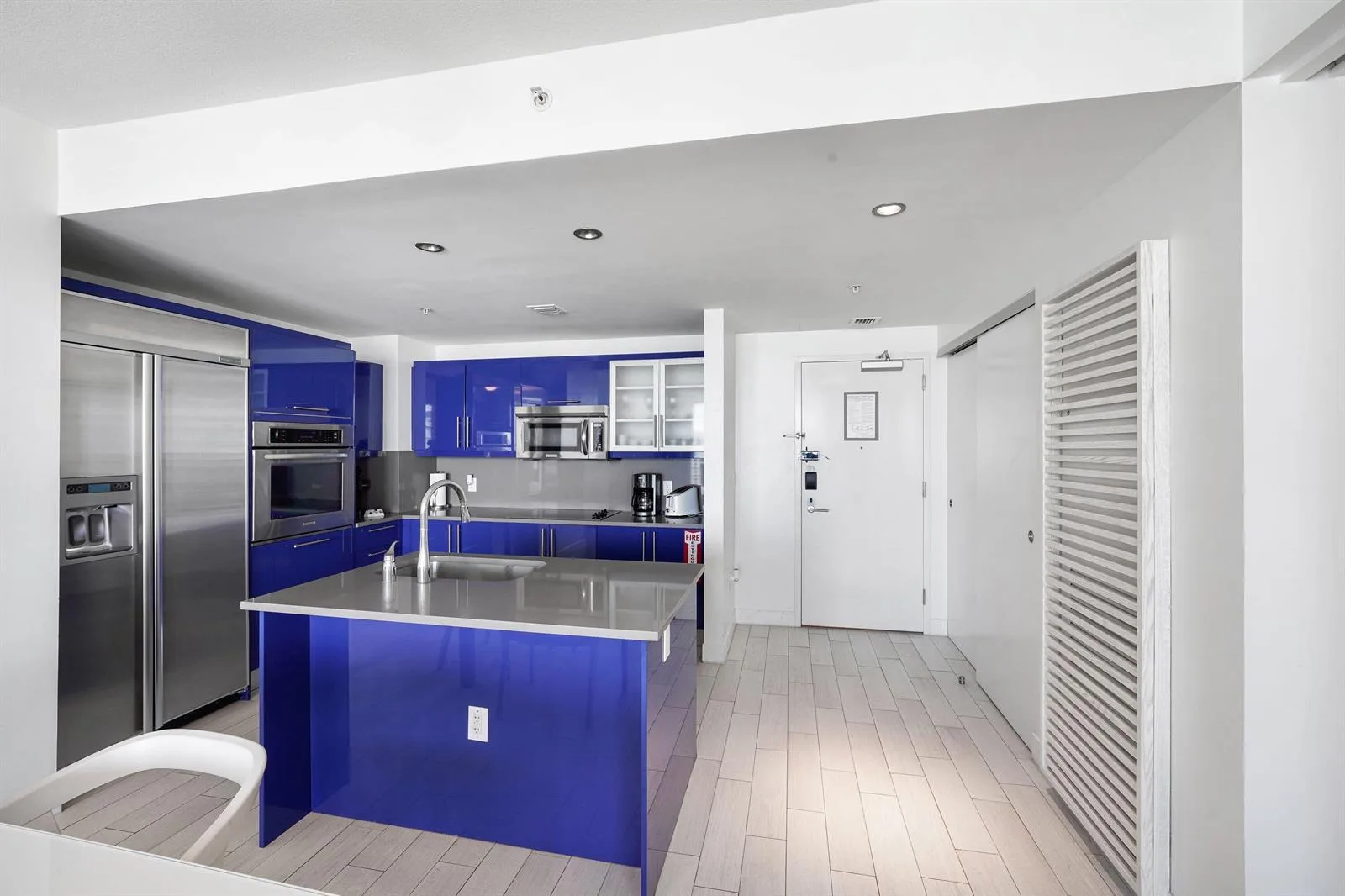 3101 Bayshore Drive, Fort Lauderdale, FL 33304 photo 2