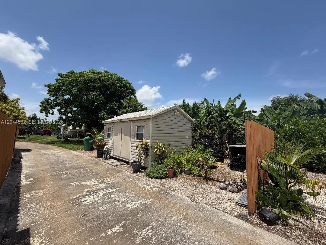 20791 SW 240th St, Homestead, FL 33031 photo 11