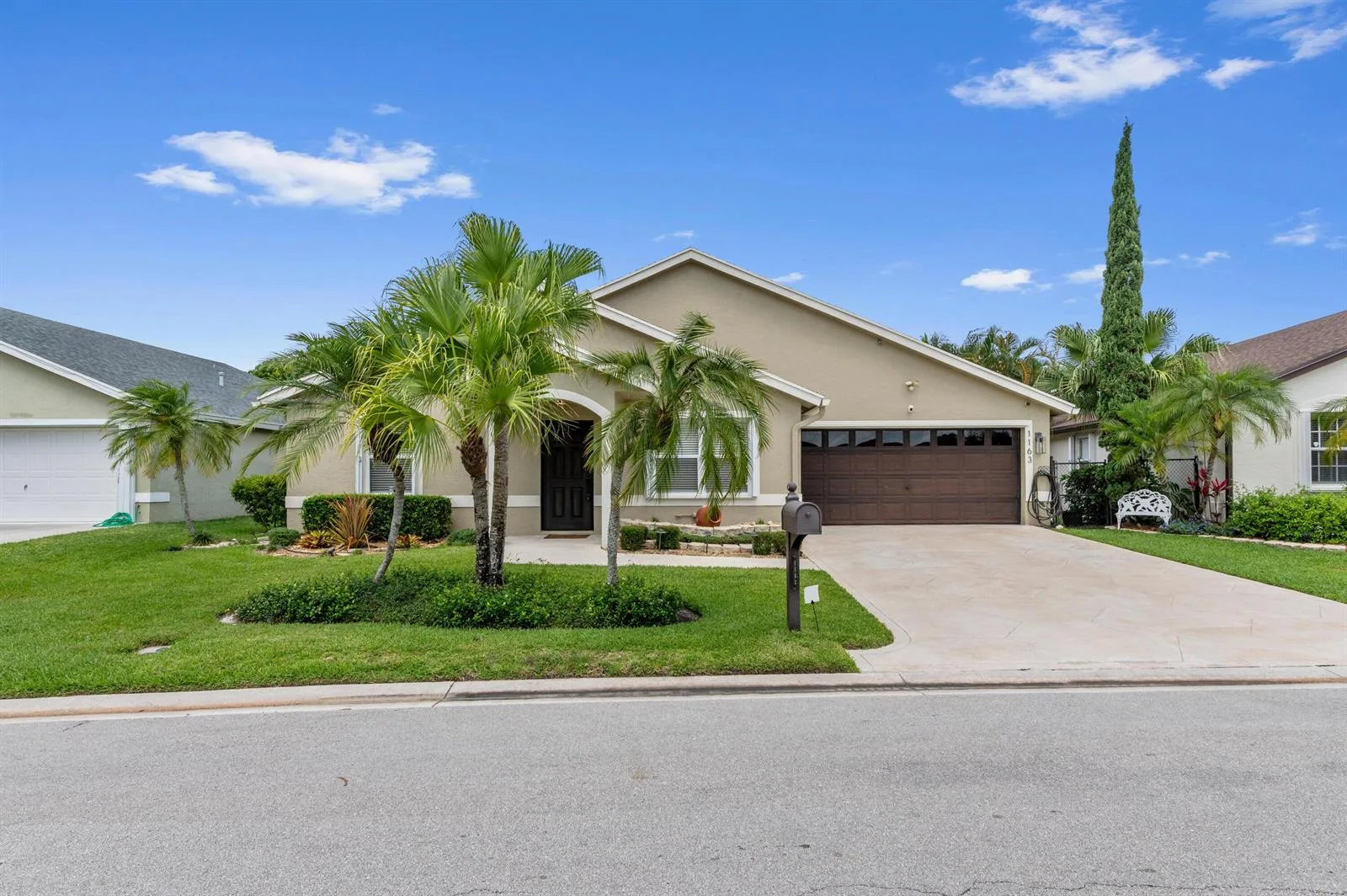 1163 Peninsula Way, FL 33413