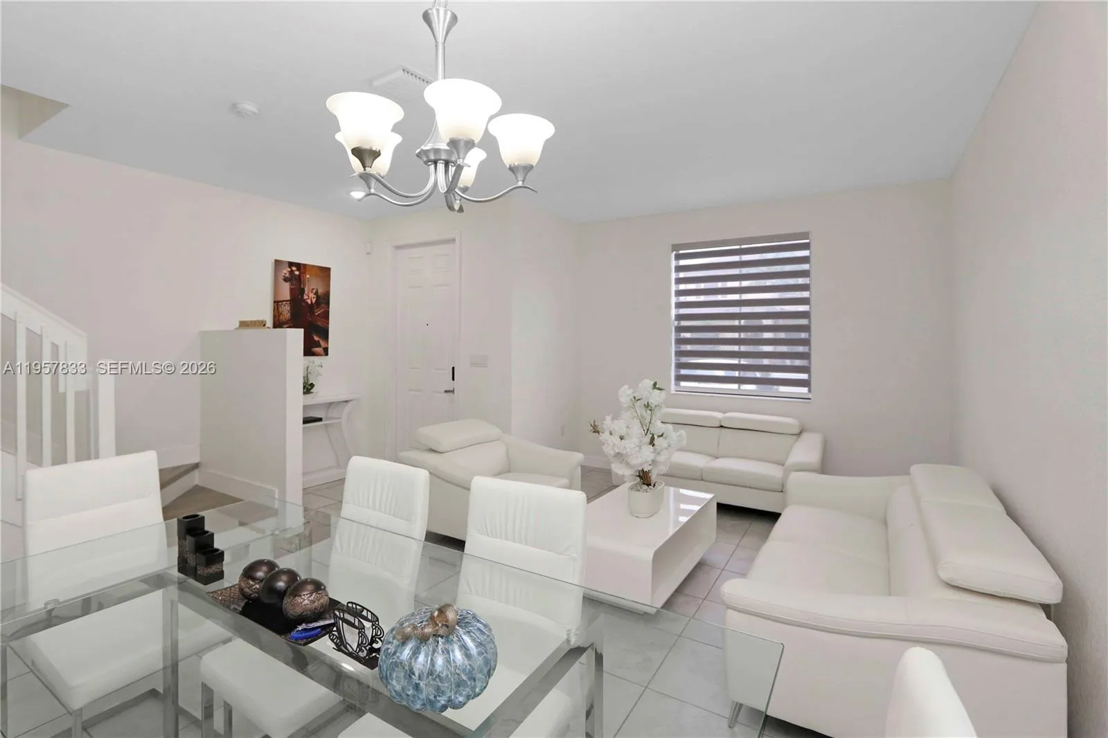 10628 W 33rd Way, Hialeah, FL 33018 photo 2