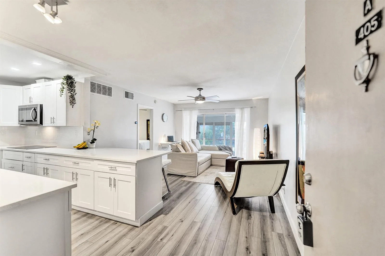 3040 NE 16th Avenue # A405, Oakland Park, FL 33334